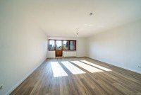 Bild (3b8231c4b4d2184f51362f65e20089b3): Einziehen und Wohlf�hlen