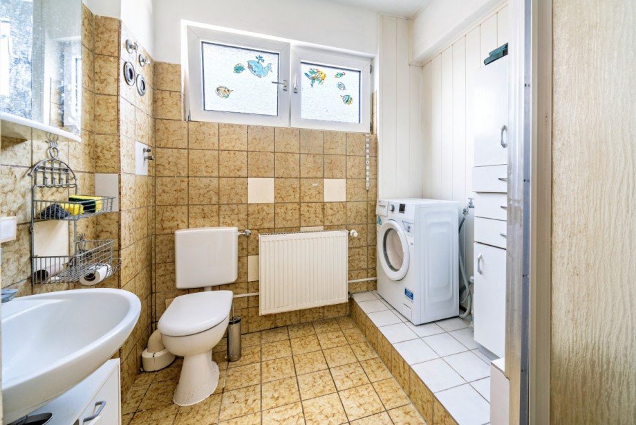 Badezimmer-1.OG Zweifamilienhaus Hockenheim