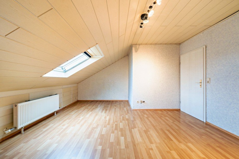 Schlafzimmer DG Doppelhaush�lfte Schwetzingen