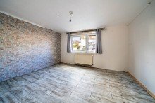 Wohnzimmer EG Raum f�r Ideen: Zweifamilienhaus mit Entwicklungspotenzial