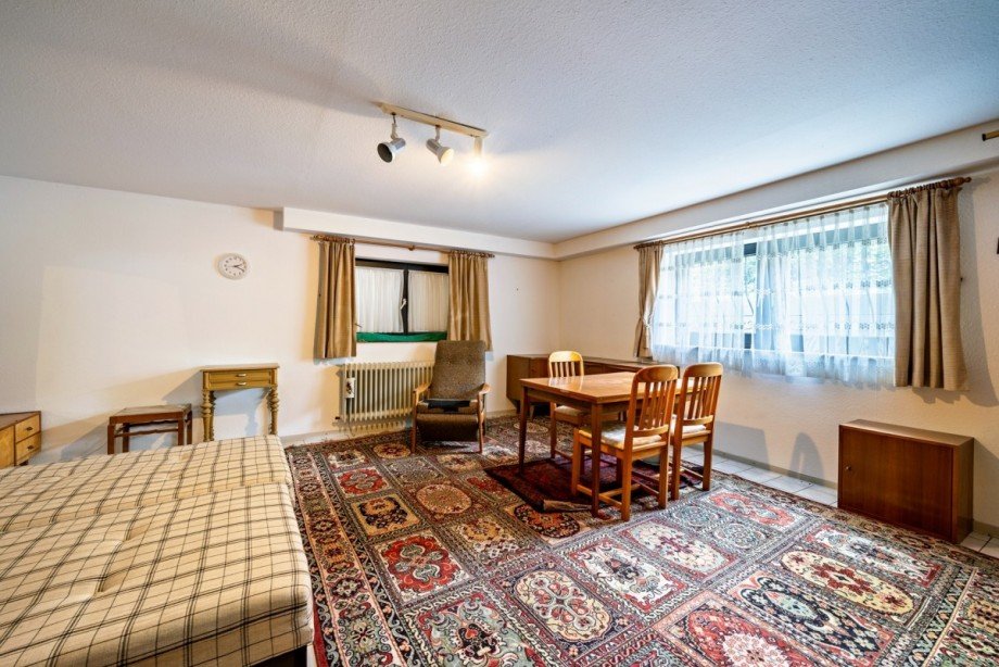 Zimmer Untergeschoss Reihenendhaus Mannheim